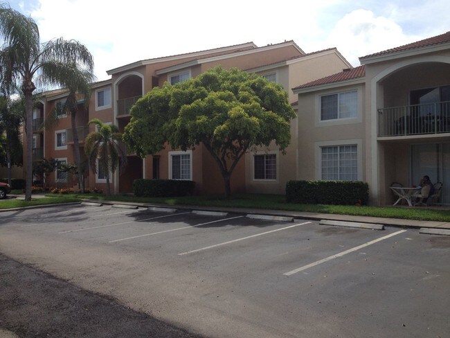 Apartments For Rent Davis Blvd Naples Fl Apartments For Rent Davis Blvd Naples Fl