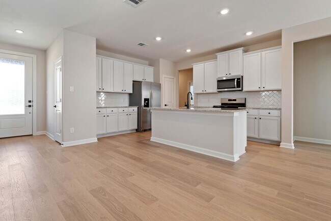 Foto del edificio - 1035 Rosewood Trl