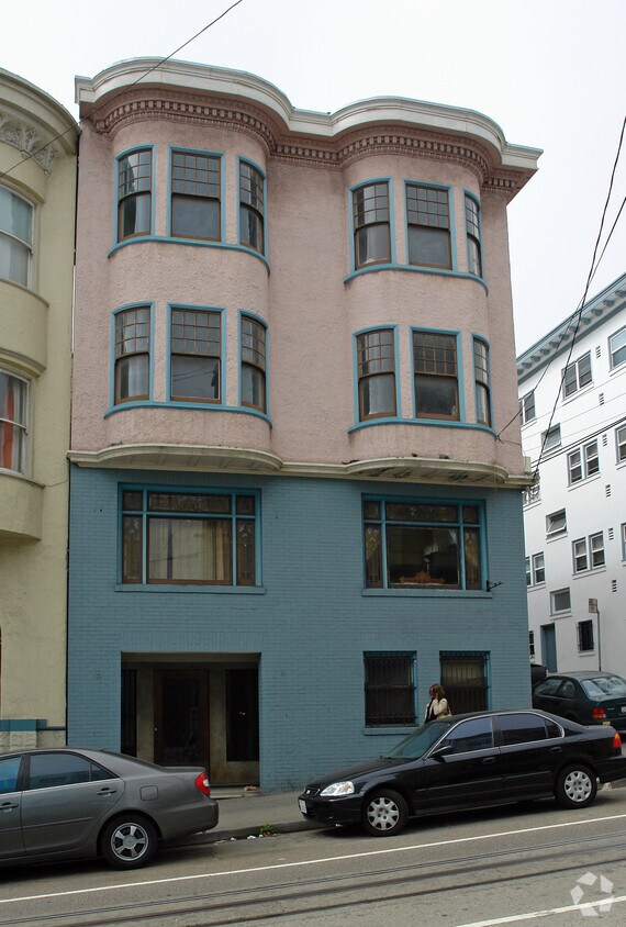 Building Photo - 1041 Washington St