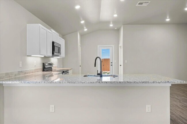 Foto del edificio - 3516 Turner Ave