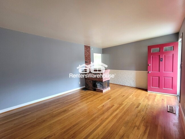 Foto del edificio - 3632 Clovis Ct NW