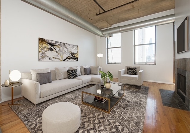 Staged Living Area - 758 N Larrabee St