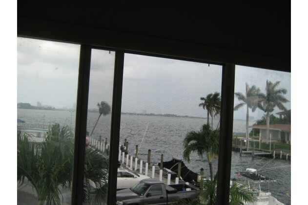 Building Photo - 11900 N Bayshore Dr