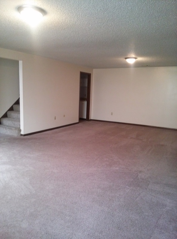 Building Photo - 8415 E Gilbert St