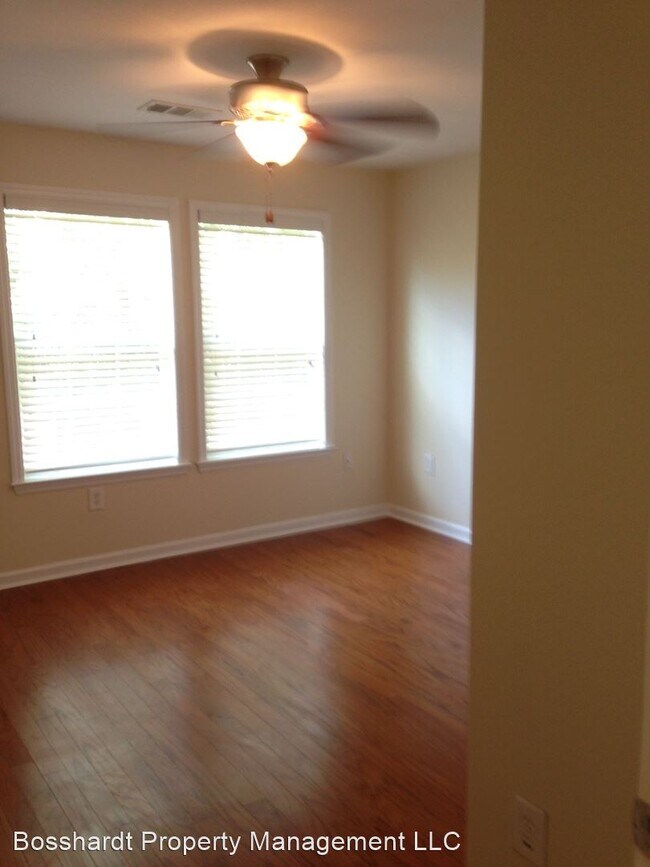 Building Photo - 3 br, 3 bath House - 7174 SW 5th Rd #251