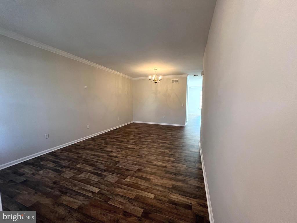 Foto principal - 333 Huntington Dr