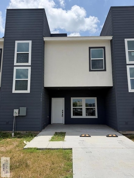 Foto del edificio - 5160 Alexa Rd