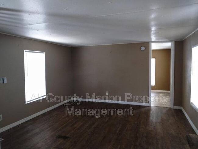 Building Photo - 1011 NW 42nd Ln