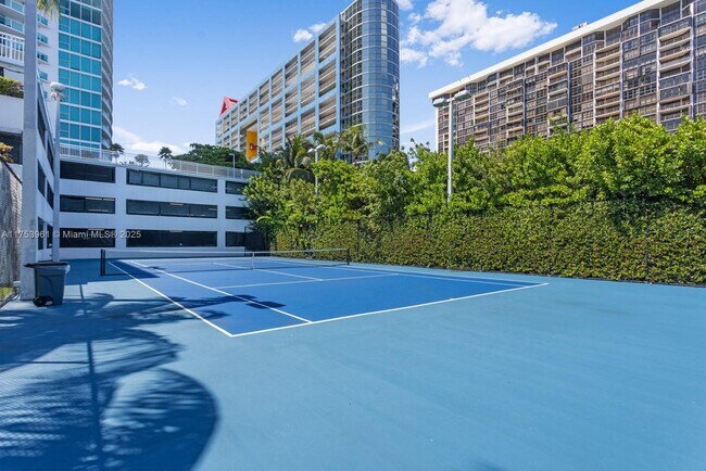 Foto del edificio - 2101 Brickell Ave