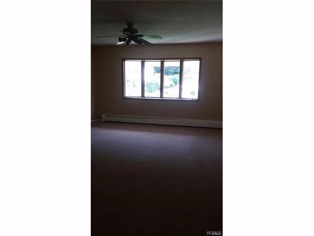 5 6 Brookridge Ct Valley Cottage Ny 10989 House For Rent In
