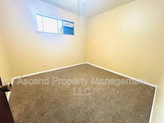 Building Photo - 1707 Arlington Ave