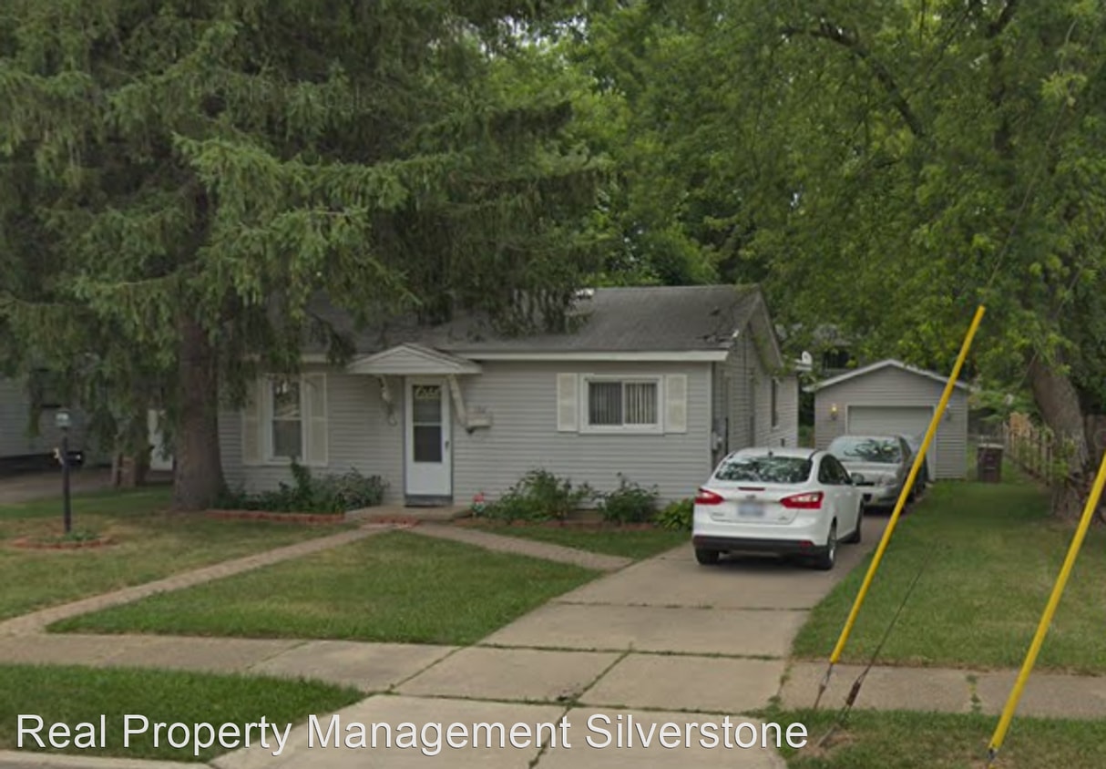 Primary Photo - 3 br, 2 bath House - 102 Court
