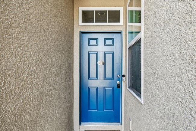 Building Photo - 2123 Laceflower Dr