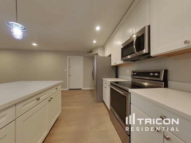 Foto del edificio - 10630 N 33rd Ave