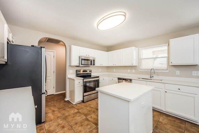 Building Photo - 10210 Briar Rose