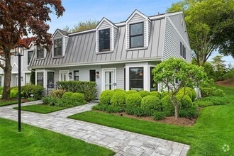 Building Photo - 50 Hubbard Ln