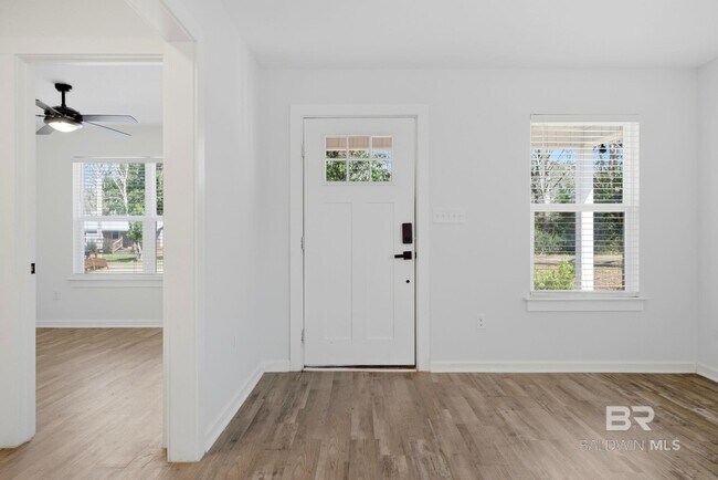 Foto del edificio - 22771 Racine St