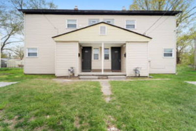 32015 Ottawa St, Westland, MI 48186 Condo for Rent in Westland, MI