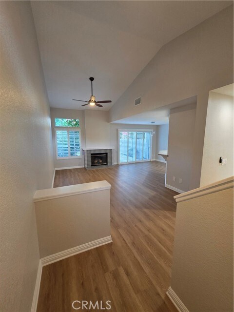 Foto del edificio - 2211 Carob Way