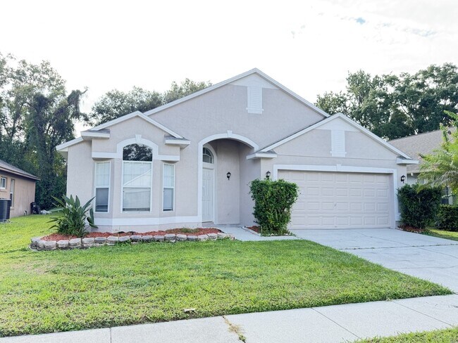 Building Photo - 10131 Rivers Trail Dr