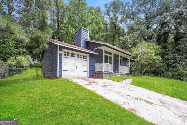 Building Photo - 5539 Hall Cir