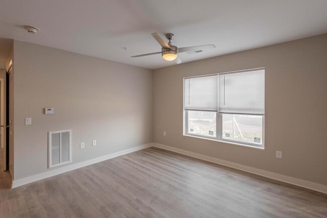 Building Photo - Sells Greene