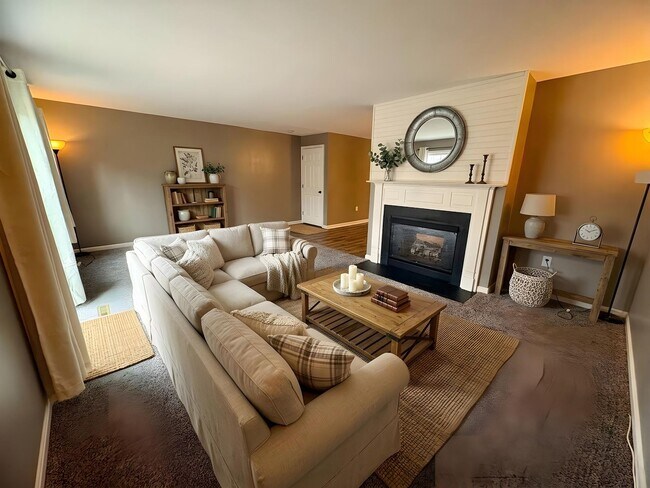 Foto del edificio - 3 Bedroom 4 Bathroom Available in Hummelstown!