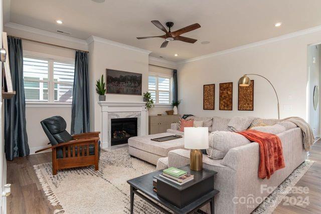 Foto del edificio - 21025 Mayes Hall Dr