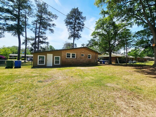 Foto del edificio - Updated Features