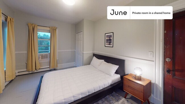 Foto del edificio - Room in Shared 4 bed/2 bath home in Allston