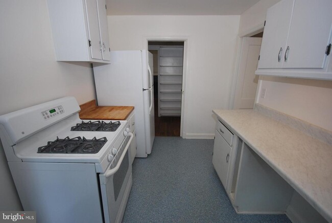 Building Photo - 5404 Wilson Ln