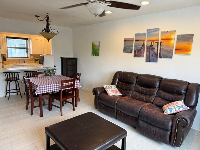 Foto del edificio - 1001 SE 16th St