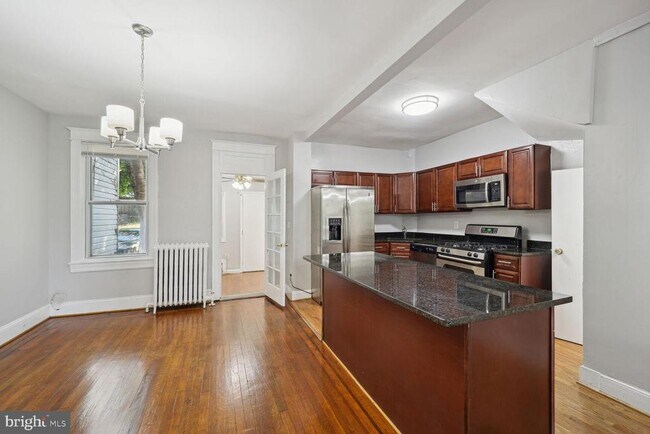 Foto del edificio - 4605 Georgia Ave NW