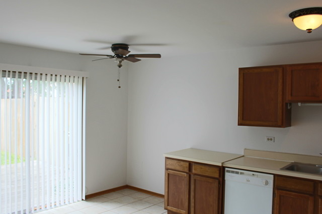 Foto del edificio - 1084 Pheasant Run Ln