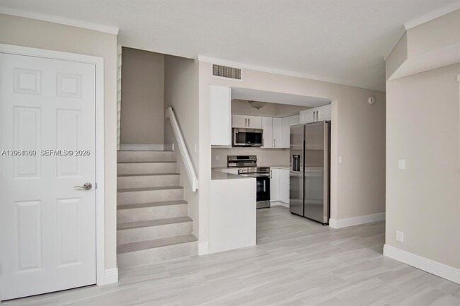 Building Photo - 4240 Village Dr