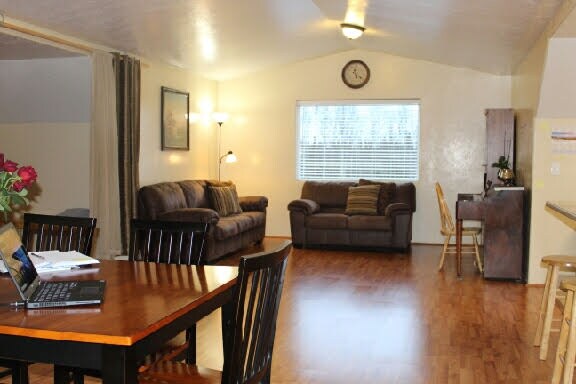 Foto principal - 36777 St Theresa Rd