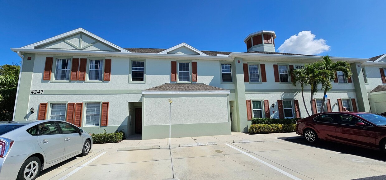 Primary Photo - 3/2 Condo in Province Park of Fort Myers