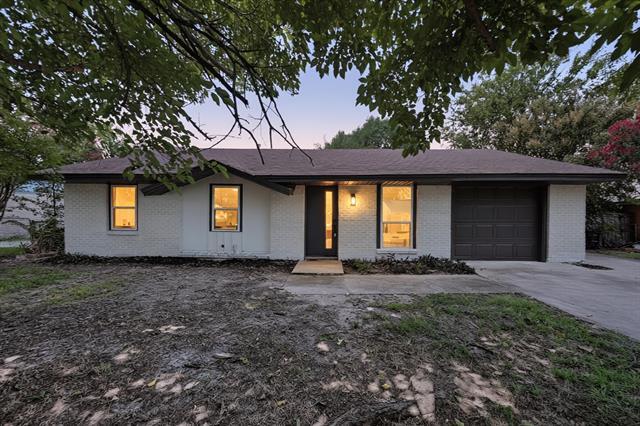 Building Photo - 3716 Clotell Dr