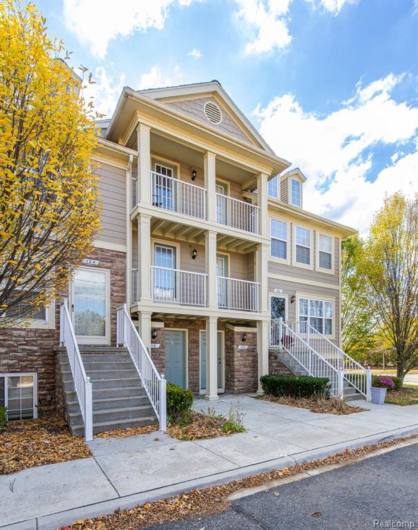 Foto principal - 116 Saber Way