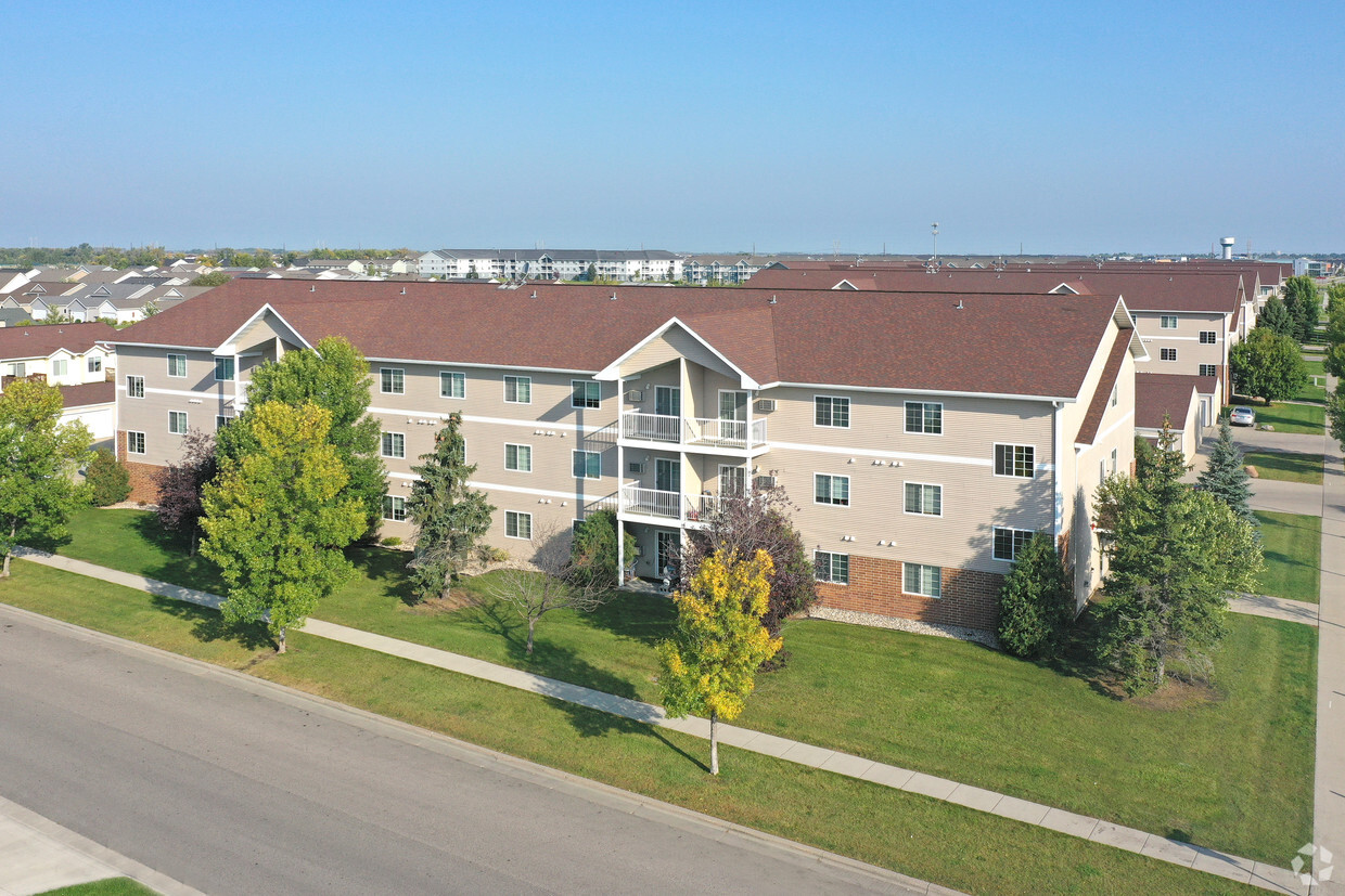 Foto principal - Eagle Lake Apartments