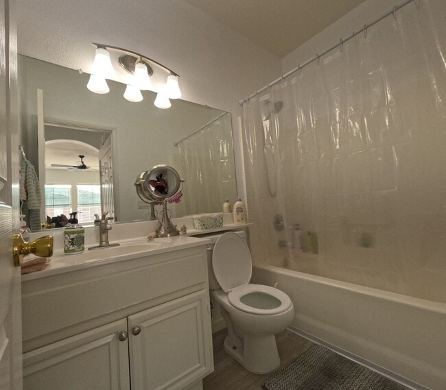 Building Photo - 2 br, 2 bath House - 1425 Caminito Borrego