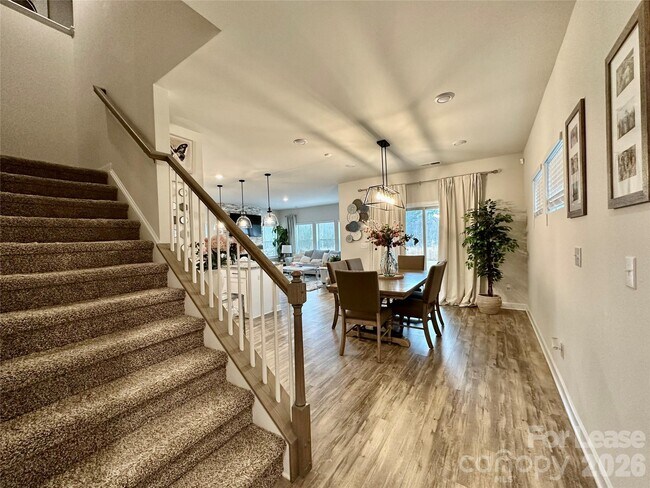 Foto del edificio - 6212 Hailstone Rd