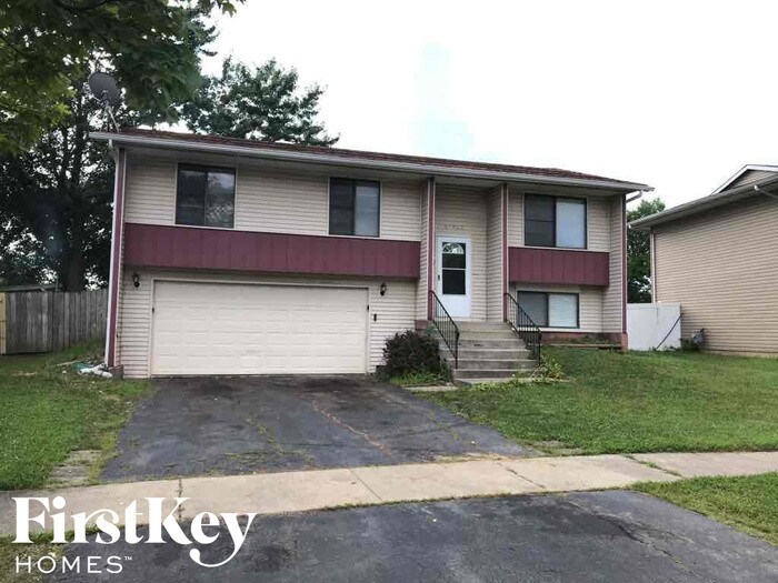 17922 Normandy Ln, Hazel Crest, IL 60429 House for Rent in Hazel