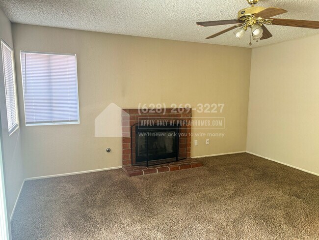 Building Photo - 25959 Joanne Dr