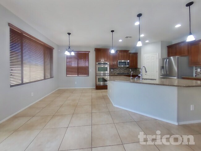 Foto del edificio - 43633 W Cydnee Dr