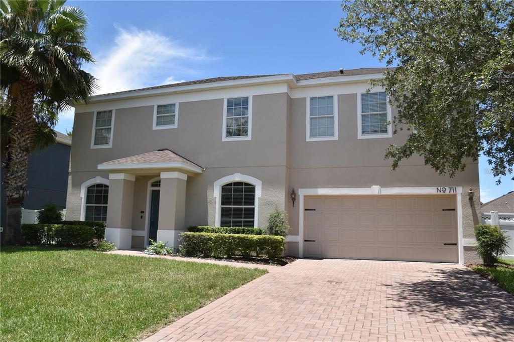 Foto principal - 711 Meadow Glade Dr