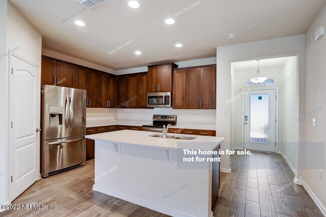 Foto del edificio - 71 Castro Ct