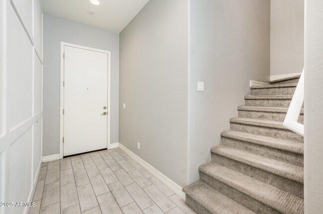 Building Photo - 25339 N 19th Ln