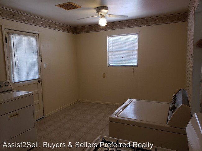Building Photo - 2 br, 1 bath House - 1413.5 Puerto Rico