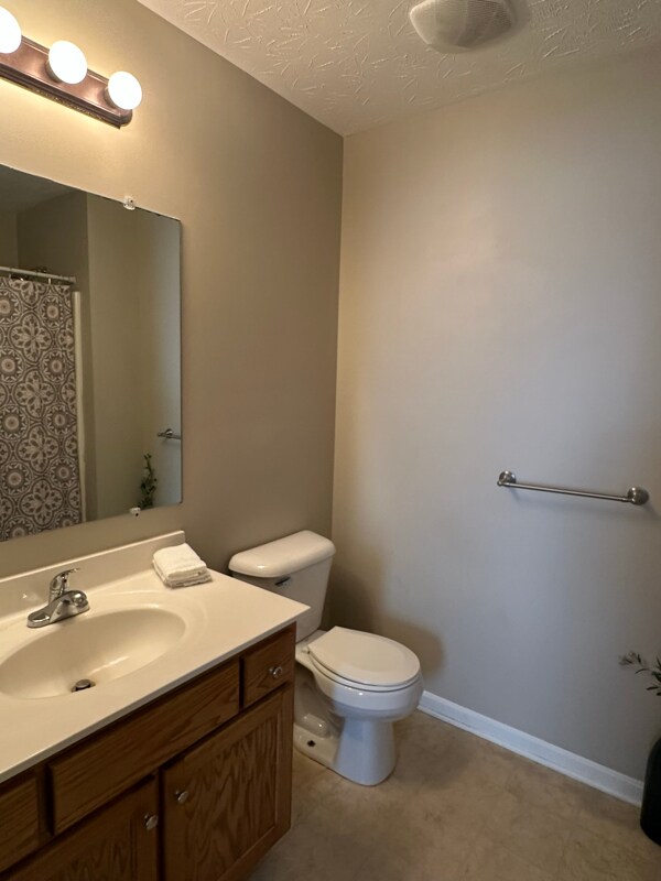 Foto del edificio - 207 Vineyard Rd